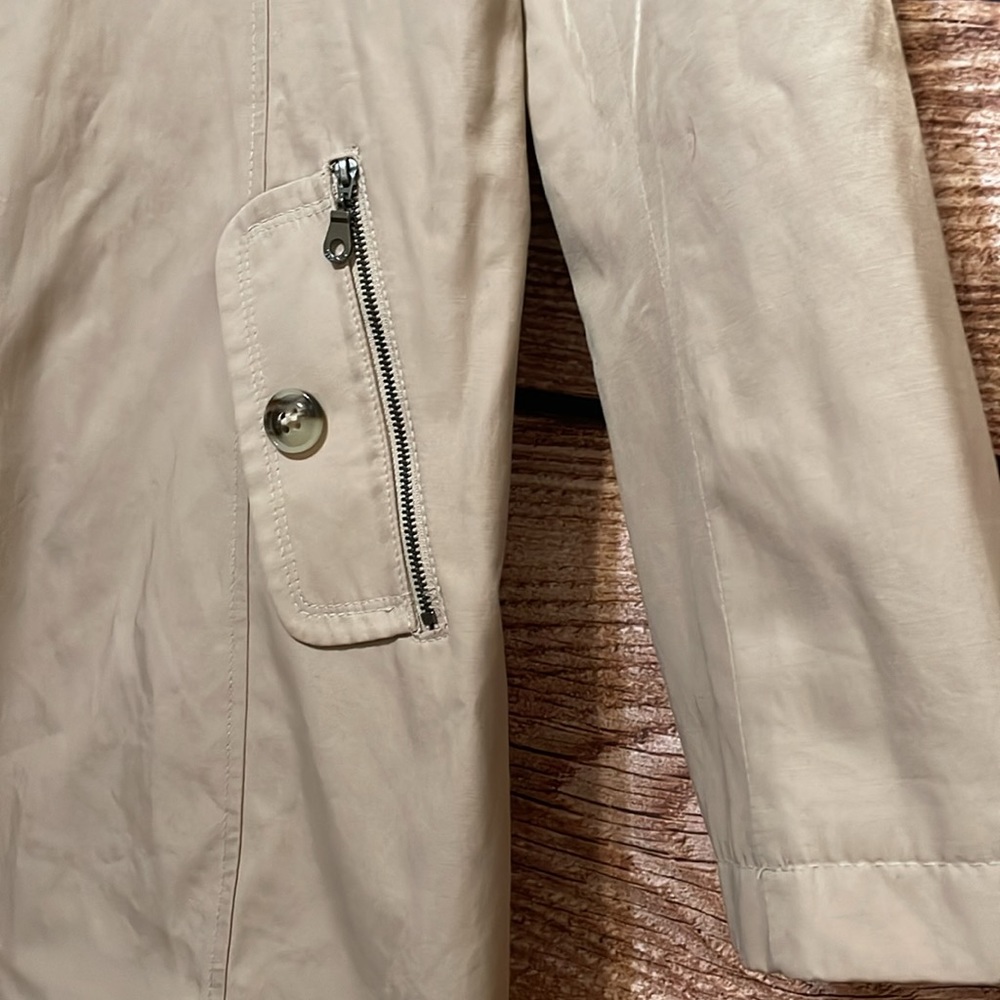 DKNY trench coat - Picture 4 of 13